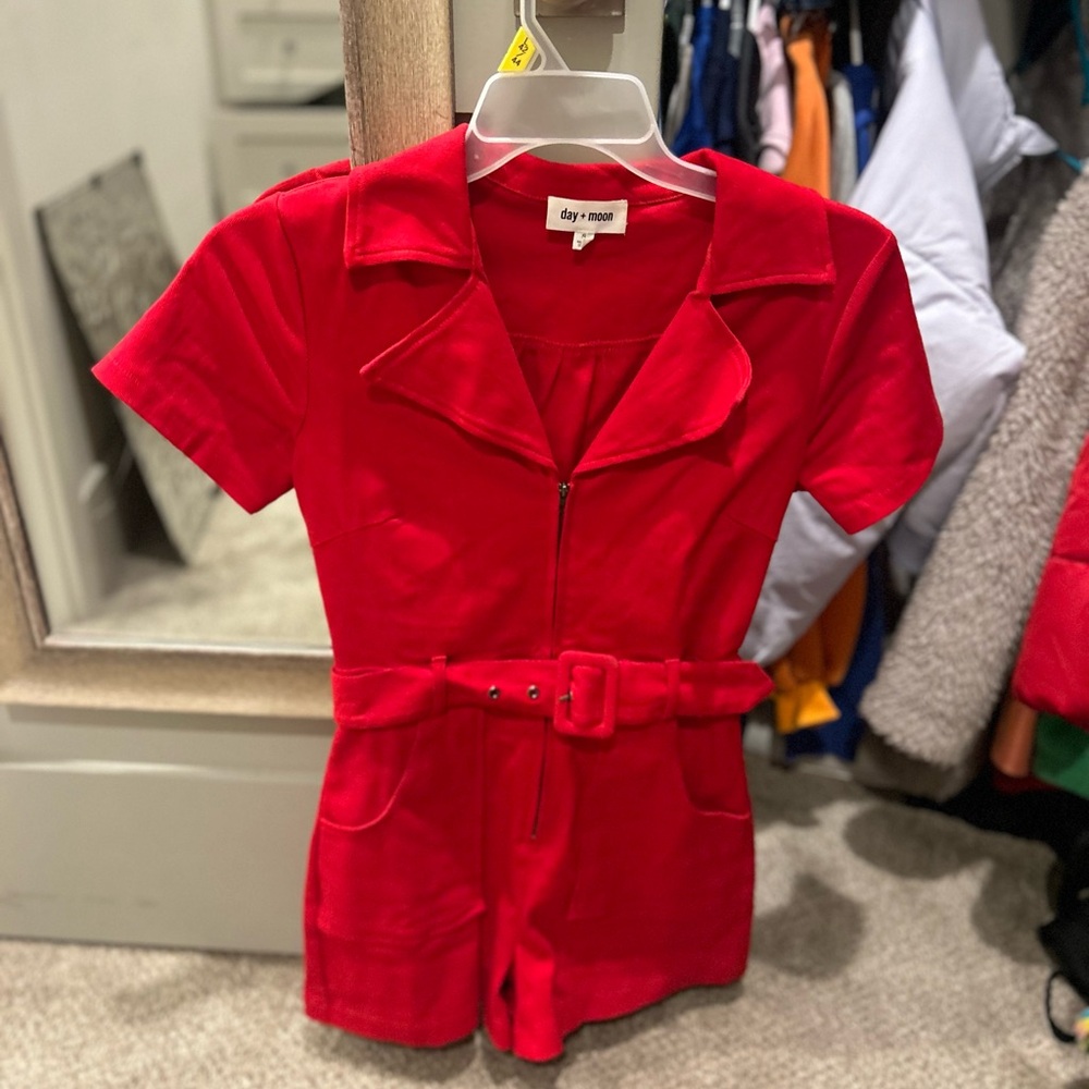 Cute day + moon red jean romper!